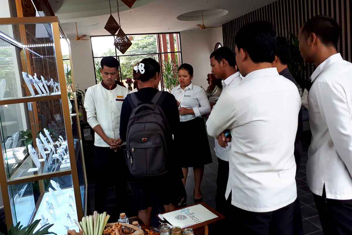 Jewelry sales training